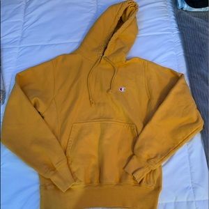 yellow champion reverse weave hoodie !!